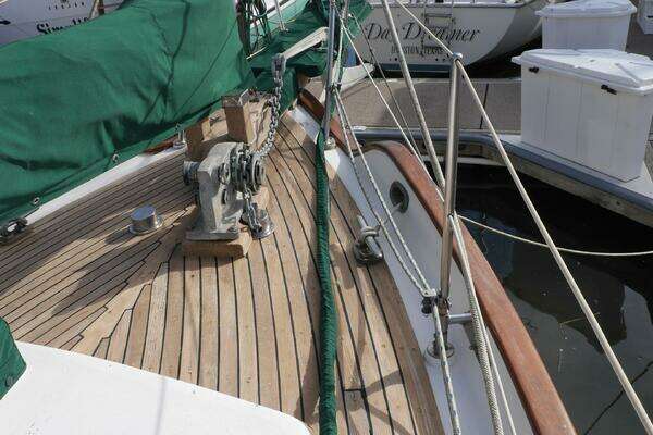 Photo of the 1979 Tayana 37 "Flamboyant"