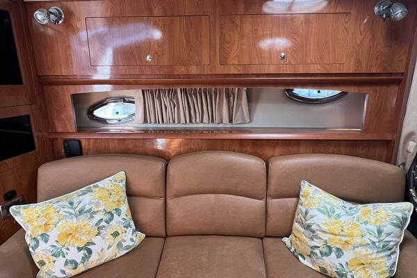 Alcira 31ft Four Winns Yacht For Sale