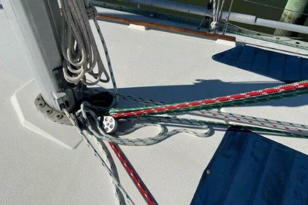 Catch My Drift 35ft Hunter Yacht For Sale