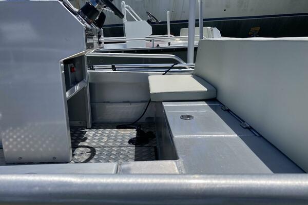 20ft Custom Yacht For Sale