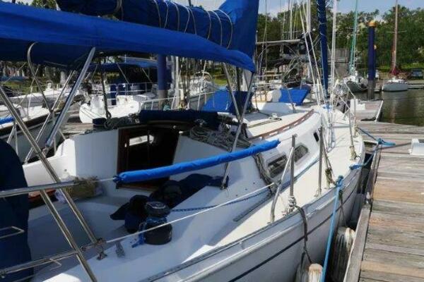 Allegre 35ft Ericson Yacht For Sale