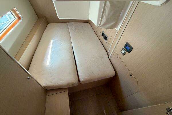 Beneteau 40.1 Yacht For Sale