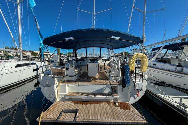 Beneteau 40.1 Yacht For Sale