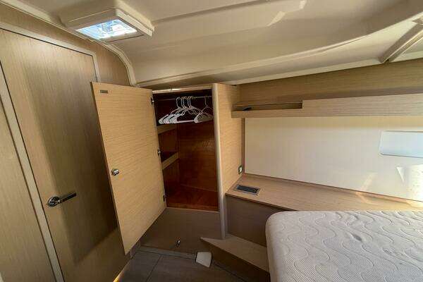 Beneteau 40.1 Yacht For Sale
