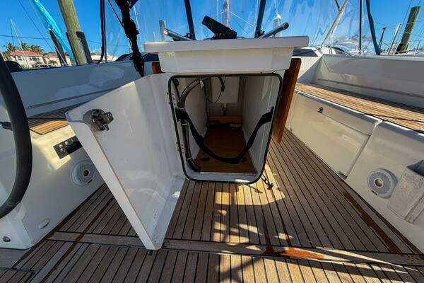Beneteau 40.1 Yacht For Sale