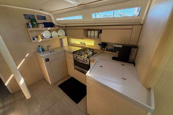 Beneteau 40.1 Yacht For Sale