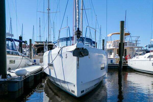 Beneteau 40.1 Yacht For Sale