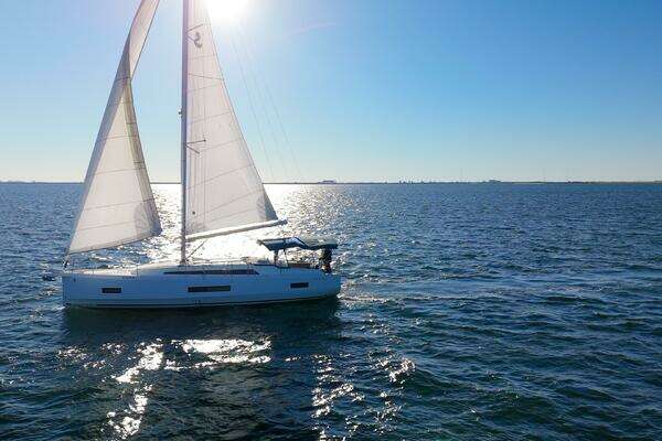 Beneteau 40.1 Yacht For Sale