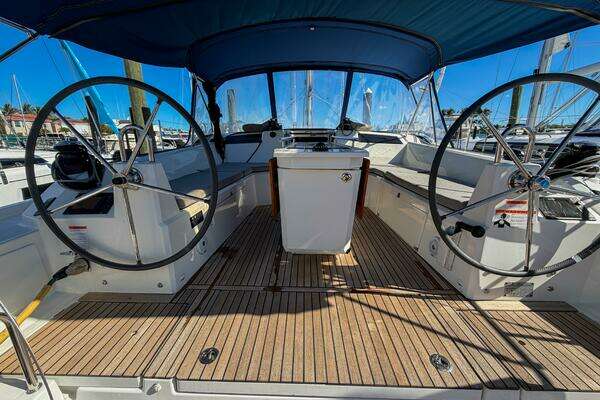 Beneteau 40.1 Yacht For Sale