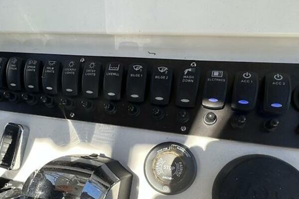 24ft Privateer Yacht For Sale