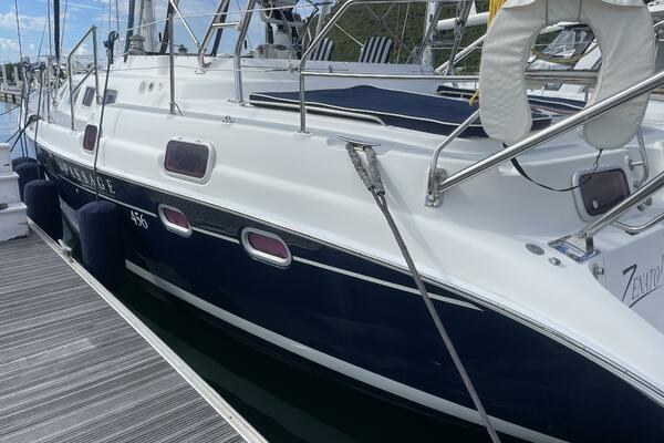 Zenato 1 45ft Hunter Yacht For Sale