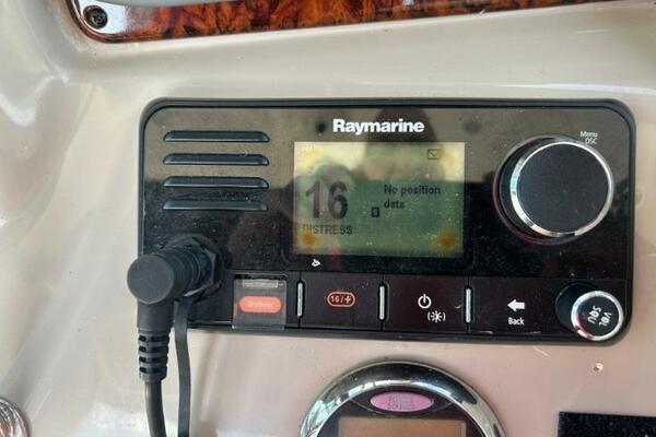 35ft Sea Ray Yacht For Sale