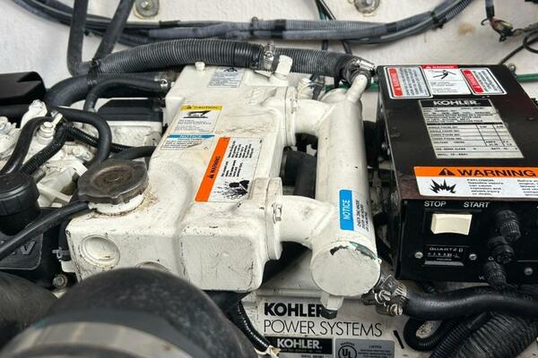 35ft Sea Ray Yacht For Sale