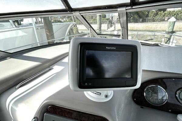 35ft Sea Ray Yacht For Sale