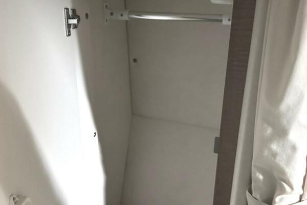 35ft Sea Ray Yacht For Sale