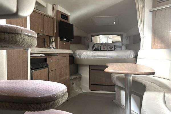 35ft Sea Ray Yacht For Sale