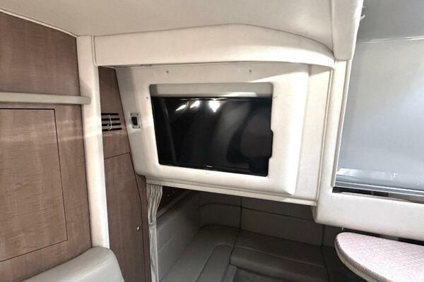 35ft Sea Ray Yacht For Sale