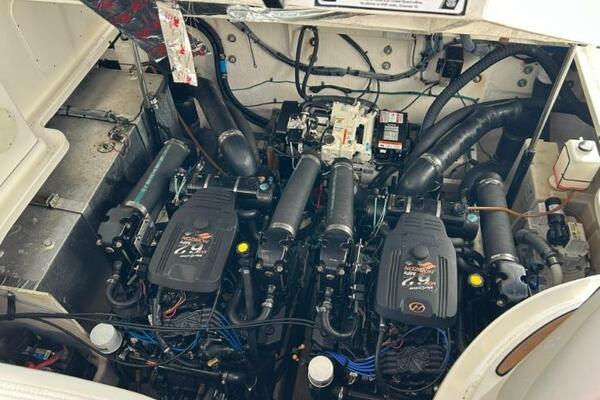 35ft Sea Ray Yacht For Sale