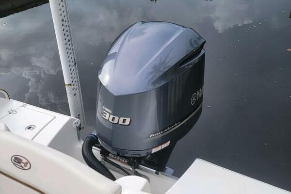 25ft Sea Hunt Yacht For Sale