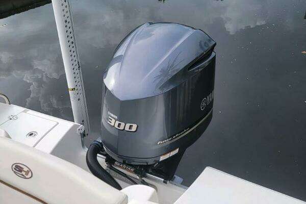 Photo of the 2018 Sea Hunt 255 Ultra SE