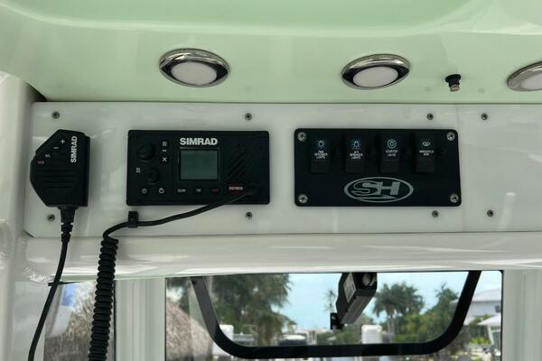 25ft Sea Hunt Yacht For Sale