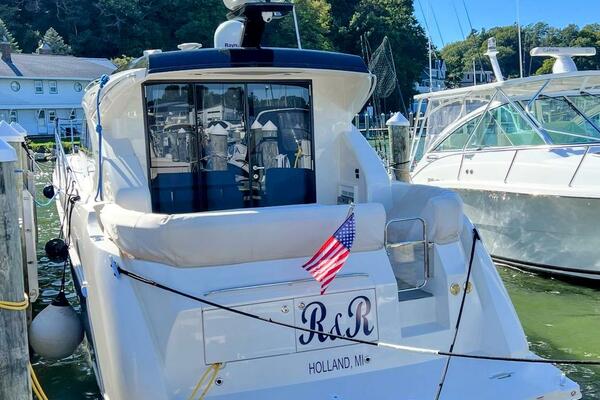R amp R 37ft Carver Yacht For Sale