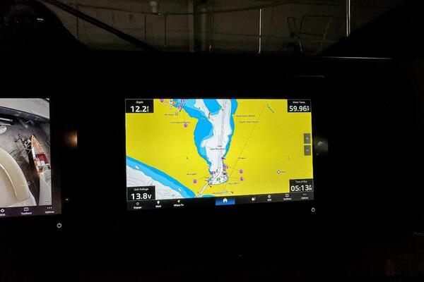 R amp R 37ft Carver Yacht For Sale