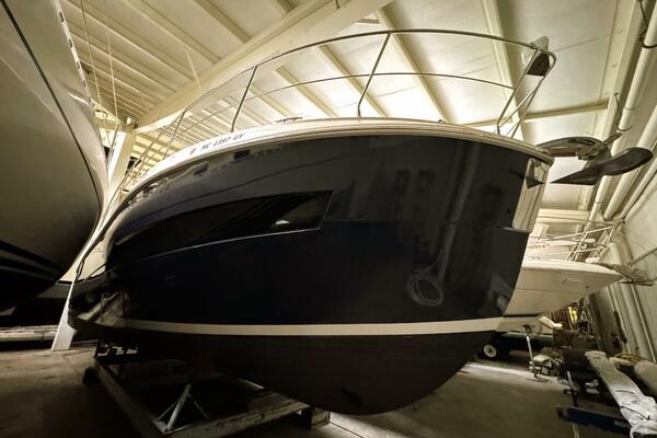 R amp R 37ft Carver Yacht For Sale