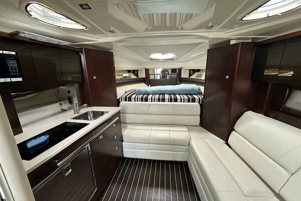 La Bella Sirena 33ft Monterey Yacht For Sale