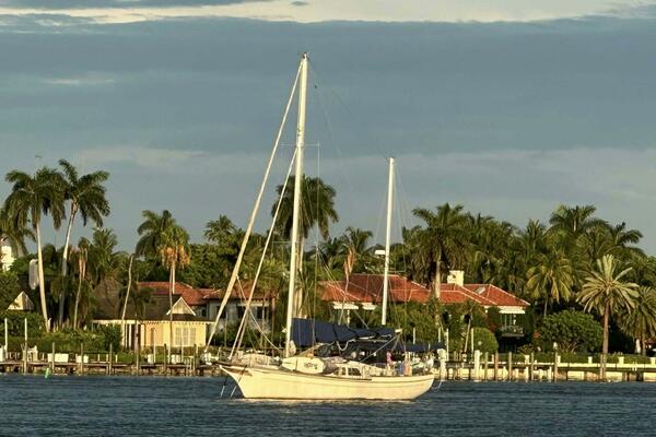 Free Spirit 47ft Alden Yacht For Sale