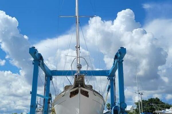 Free Spirit 47ft Alden Yacht For Sale