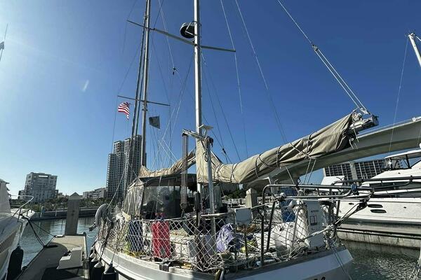 Free Spirit 47ft Alden Yacht For Sale