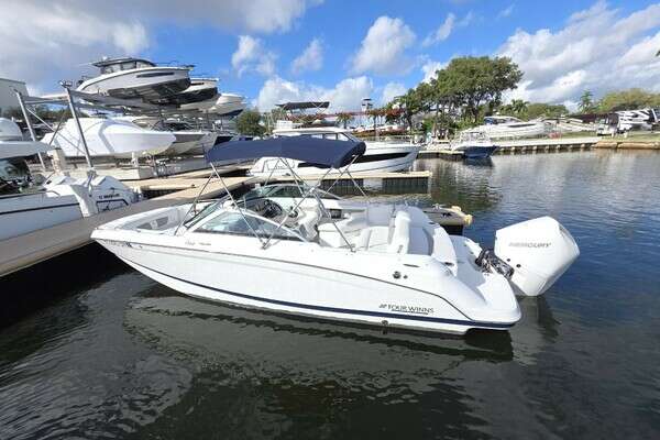 22-ft-Four Winns-2021-HD3- Fort Lauderdale Florida United States  yacht for sale