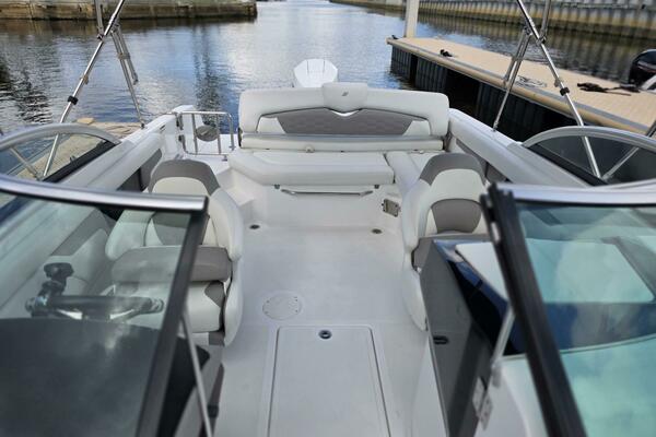 22ft Four Winns Yacht For Sale
