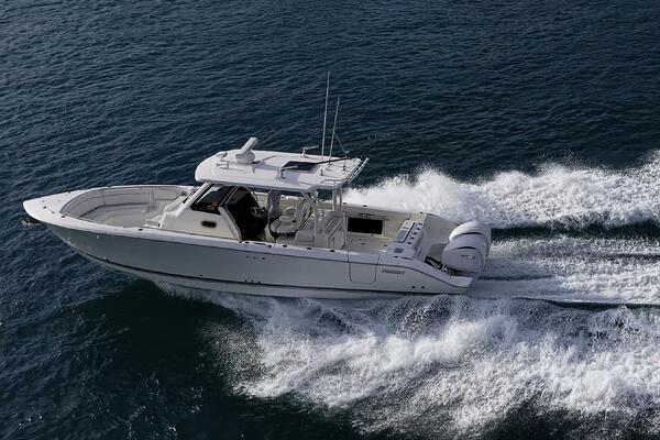 32ft Pursuit Yacht For Sale