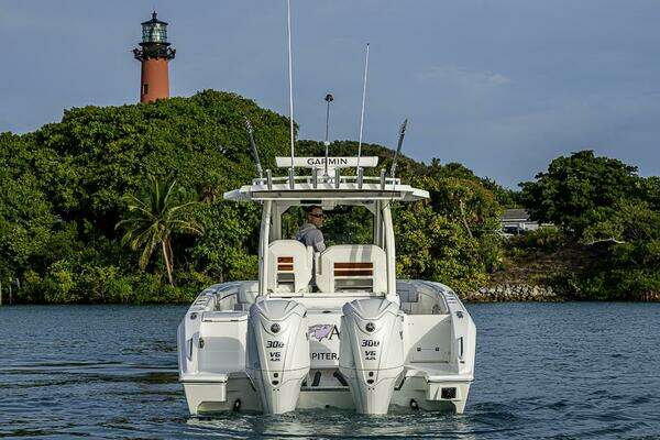 Pursuit S 328 Sport Yacht For Sale