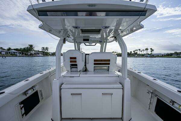 Pursuit S 328 Sport Yacht For Sale