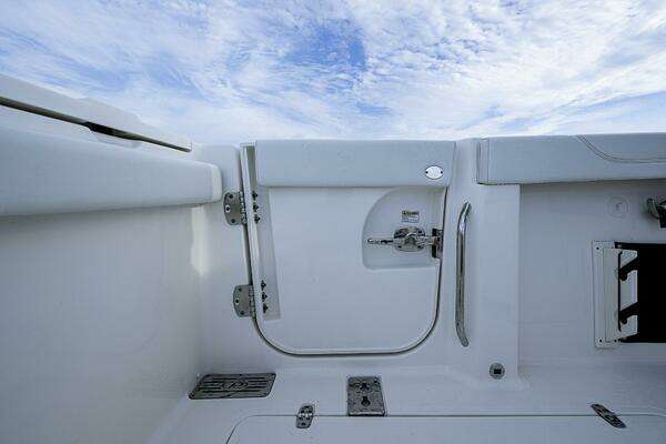 Pursuit S 328 Sport Yacht For Sale
