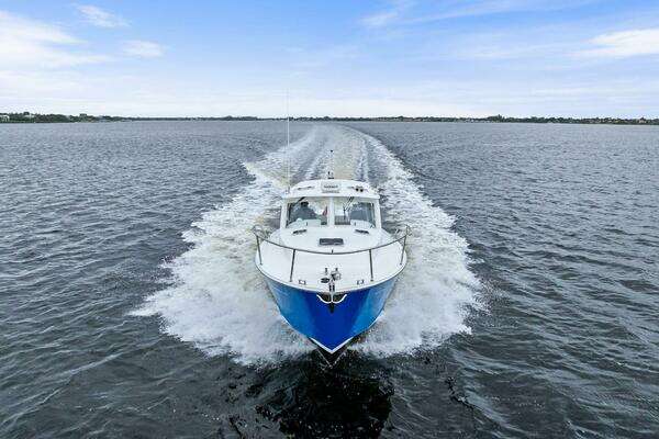 MJM 35 Yacht For Sale