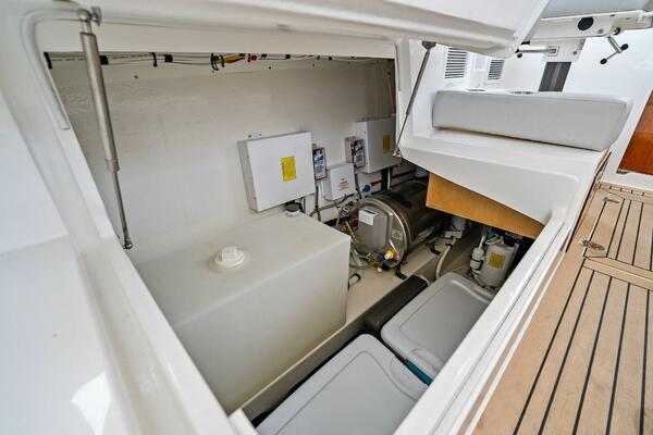 Tumalum 35ft MJM Yacht For Sale