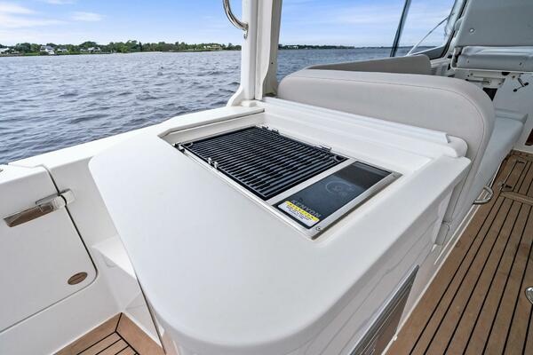 Tumalum 35ft MJM Yacht For Sale