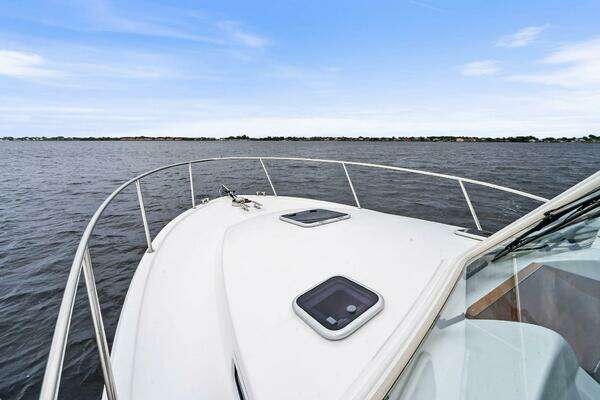 MJM 35 Yacht For Sale