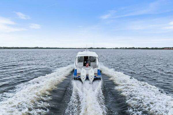 MJM 35 Yacht For Sale