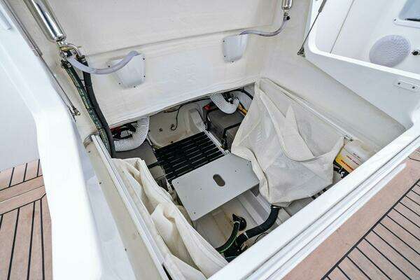 MJM 35 Yacht For Sale