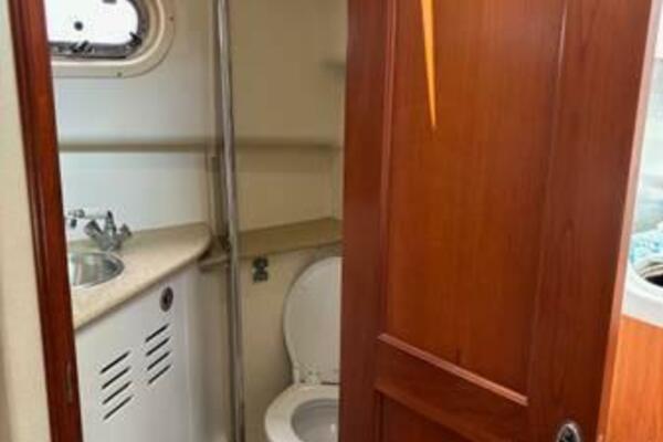 Les Suz 31ft Mainship Yacht For Sale