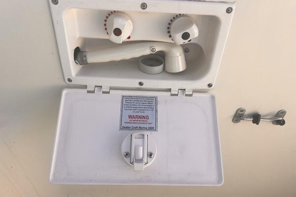 Les Suz 31ft Mainship Yacht For Sale