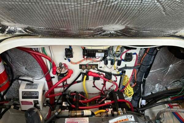 Les Suz 31ft Mainship Yacht For Sale