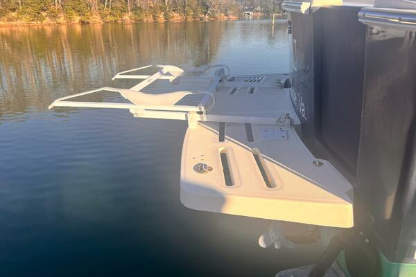 Les Suz 31ft Mainship Yacht For Sale