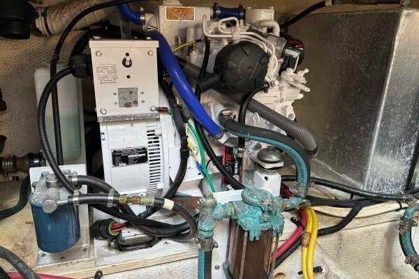 Les Suz 31ft Mainship Yacht For Sale