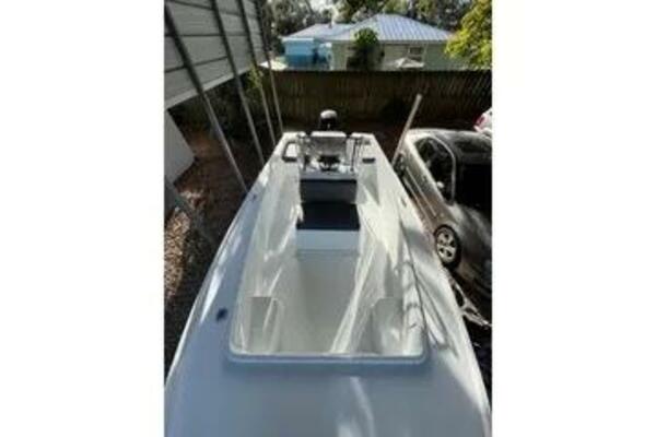 17ft Mako Yacht For Sale